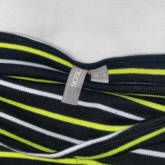 Crop off the shoulder top - Picture 2 of 3